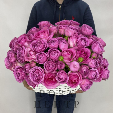Корзина с пионовидной розой XL